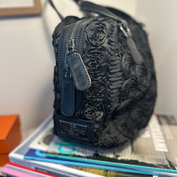 Valentino Garavani Rosier Black Fabric Applique Flowers Tote Bag Handbag - Picture 3 of 8